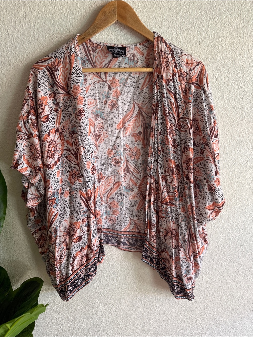 Floral Boho Open Front Kimono - Peach & Cream Stitching Undone Satisfactory